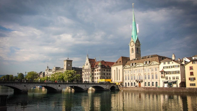 Limmat, Fraumuenster