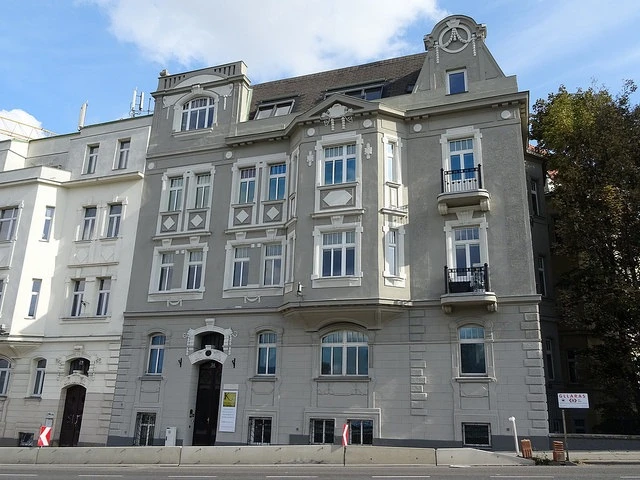 Grünberstarsse