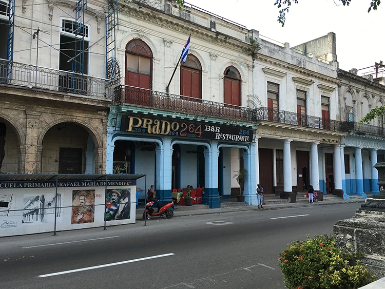 Prado Caddesi
