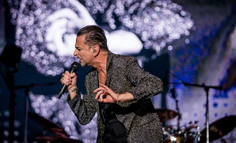 Müthiş Bir Konser Deneyimi: Depeche Mode