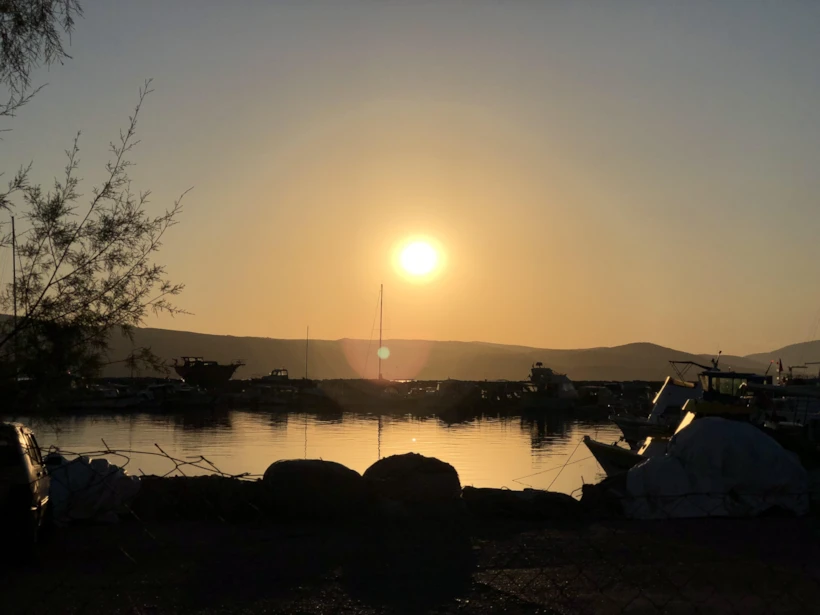 Akinin yeri gun batimi urla