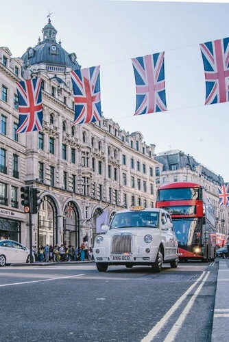 Londra'da Yaşamak: Seda Asil ile Samimi Bir Söyleşi