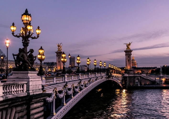 Paris'te Yaşamak: Munise Tuna Avşar ile Samimi Bir Sohbet