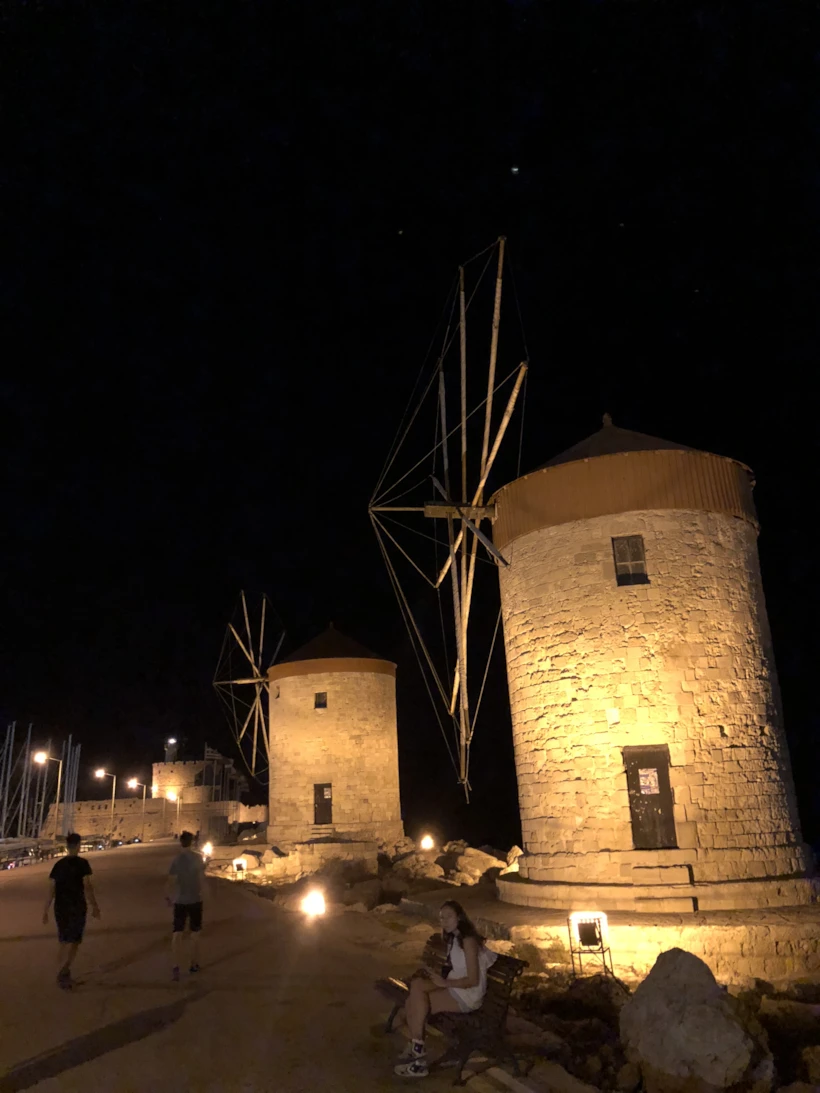 Rodos’un Yeldeğirmenleri