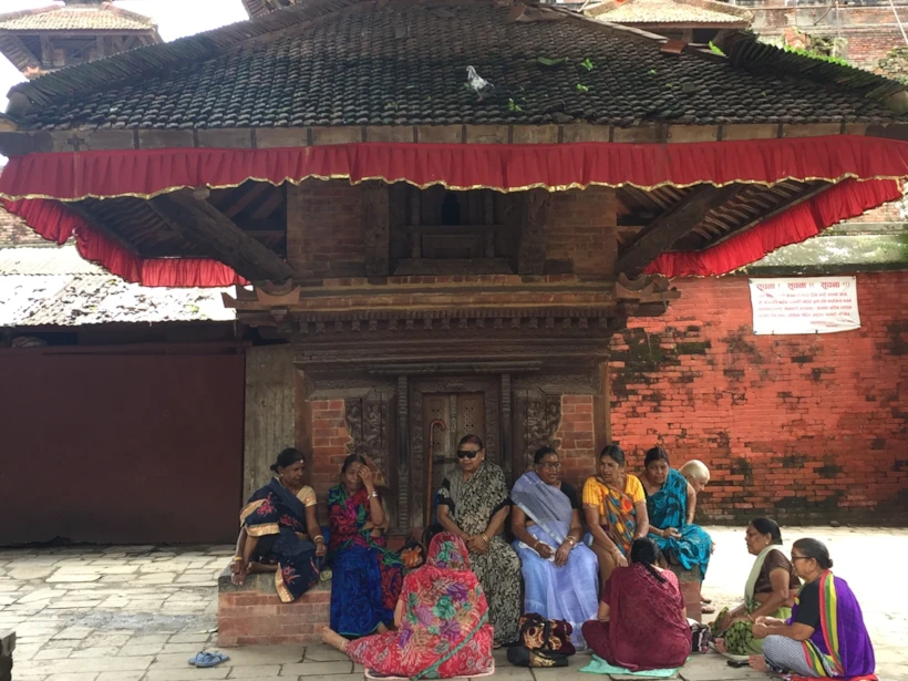 katmandu-tapinak-bahcesi