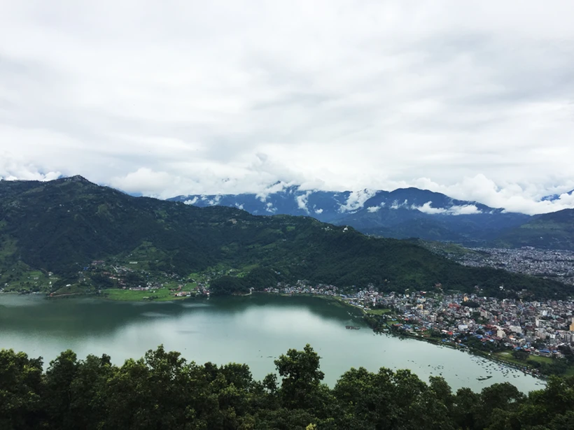 world-peace-pagodadan-pokhara-phewa-golu