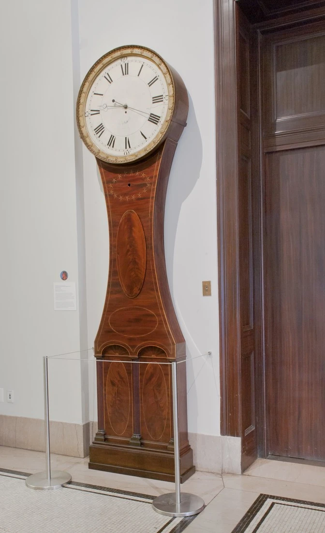 saatler – hamilton bank clock – theatlantic.com