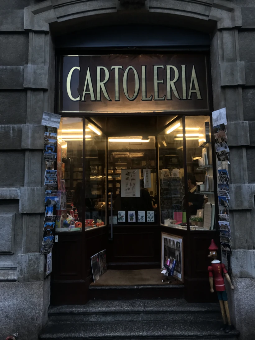 cartoleria milano