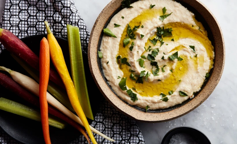 Humus: Orta Doğu'nun Leziz Mezesi İle İlgili Her Şey