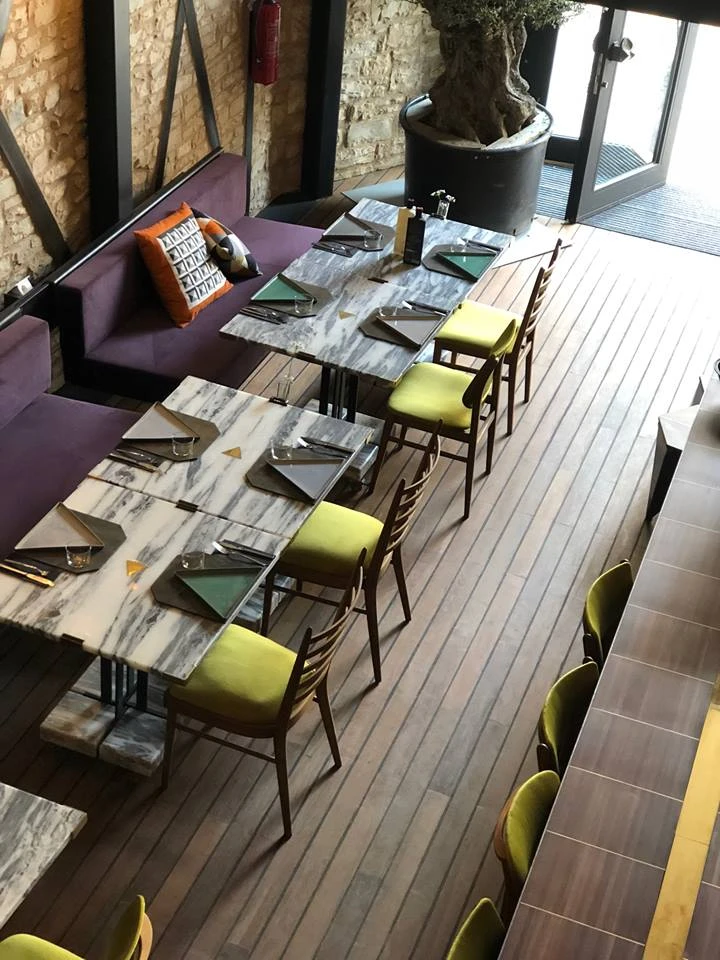 Hiç Lokanta: Urla'da Ormandan Sofraya Tatlar