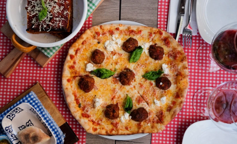 Nello's Italian Restaurant: Napoli'den Caddebostan'a