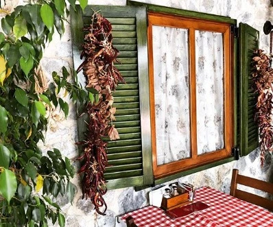Arka Pizzeria: Bodrum Barlar Sokağı'nın Saklı İtalyanı