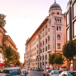 Eminönü ve Sirkeci Mekanları: Yeni Nesil Lezzet Rotaları