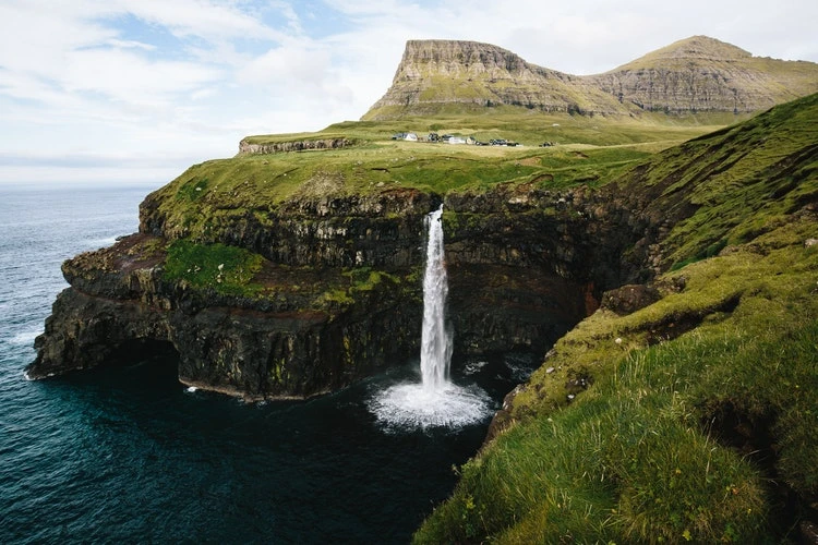 Faroe Adaları, Danimarka