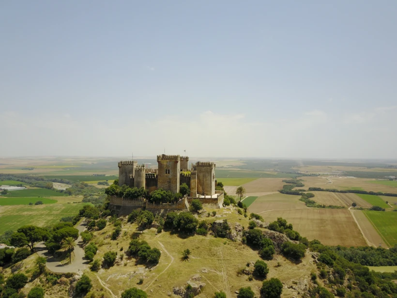 game of thrones mekanları – castillo de almodovar – lars stuifbergen