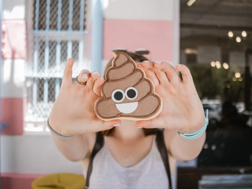 dünya emoji günü – nicole honeywill