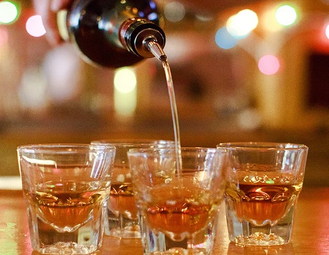 The Irish Spirit'in "Kuralcı" Yanı: İrlanda Viskisi ve Standartları