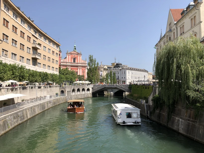 Preseren Meydanı ve Triple Bridge