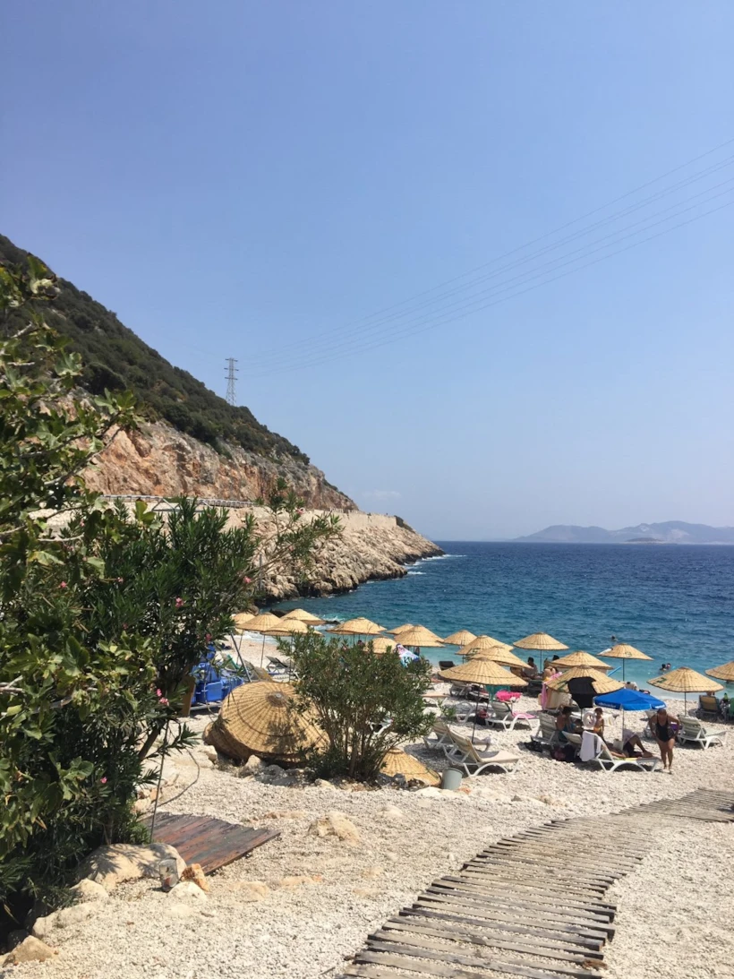 Seyrek Çakıl Plajı