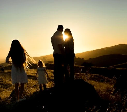 Seninle Başlamadı: Tanımadığım Aile Üyelerime Armağanım