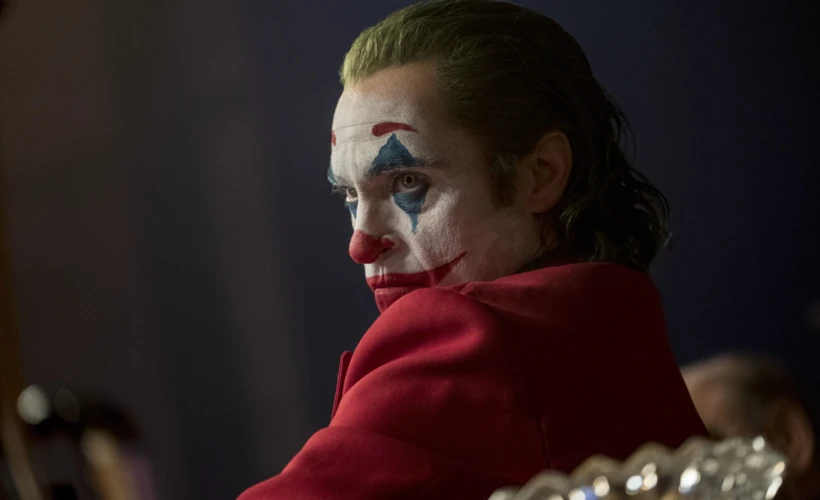 Joker: Bir İnsan Enkazından Anarşi Güzellemesine