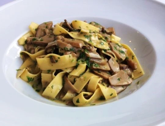 Porçini Mantarlı Makarna