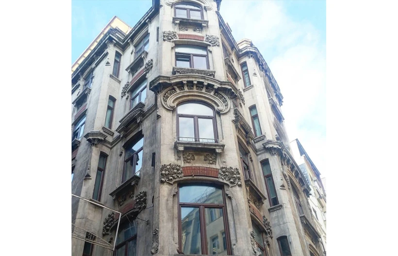 Ragıp Paşa Apartmanı, Taksim | Fotoğraf: @nurcanus / Instagram