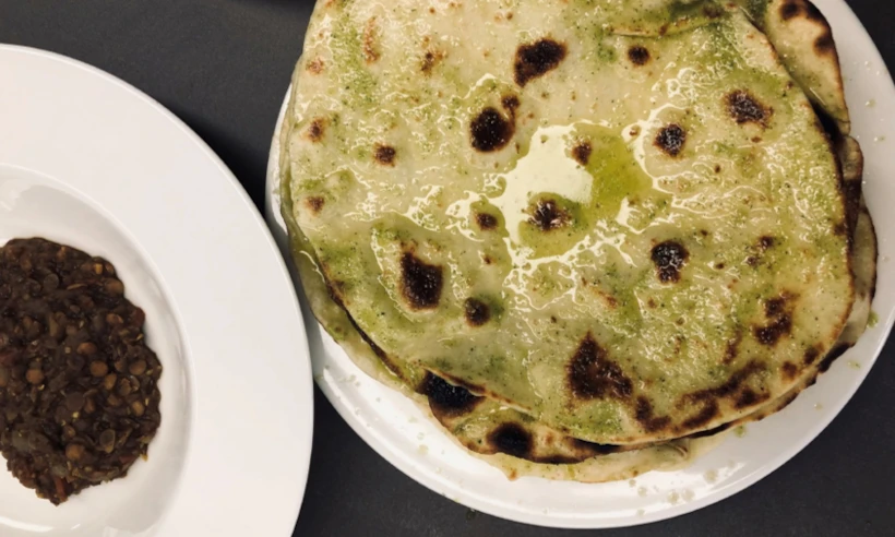 Sarımsaklı Naan Ekmeği