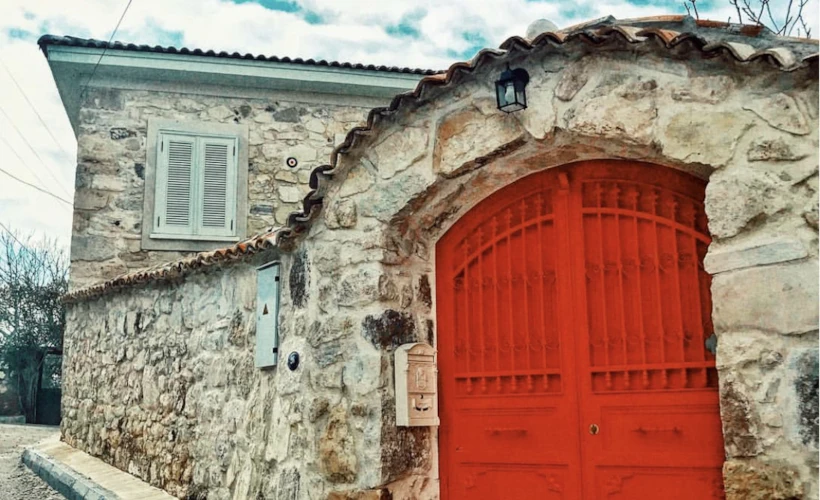 İzmir'de İki Keyifli Köy: Bademler ve Barbaros!