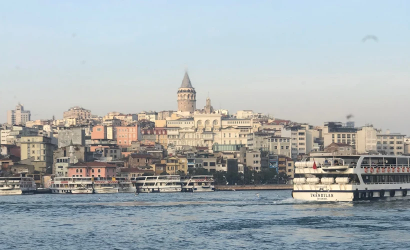 Tarihi Yarımada Duraklarım: Lezzet ve Tarih Dolu Bir Gün