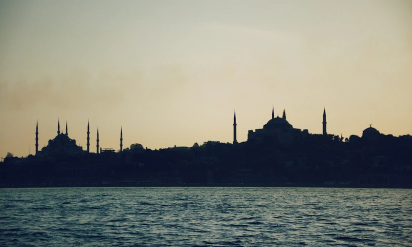 Tarihi Yarımada Silüeti