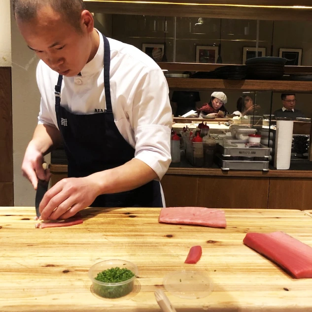 Azabu Dining – Taze Balıklardan Yapılan Sushi'ler 