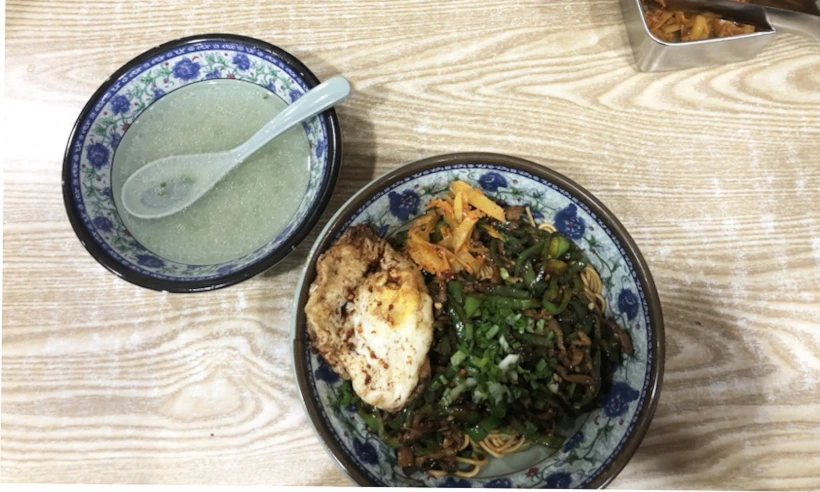 Şanghay Noodle'ları 