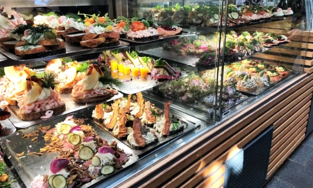 Hallernes Smorrebord