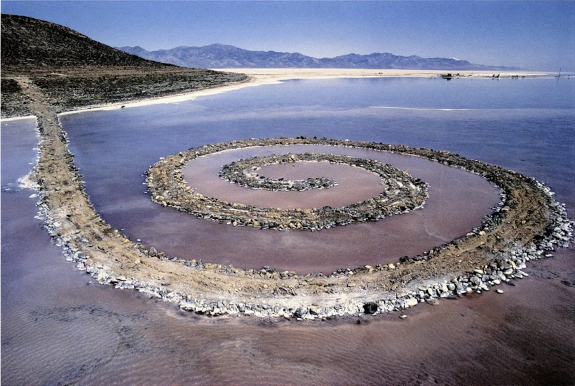  Robert Smithson, Spiral Jetty, 1970