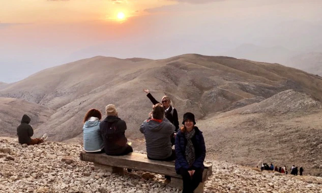 Nemrut Dağı'nda Güneşin Batışı 