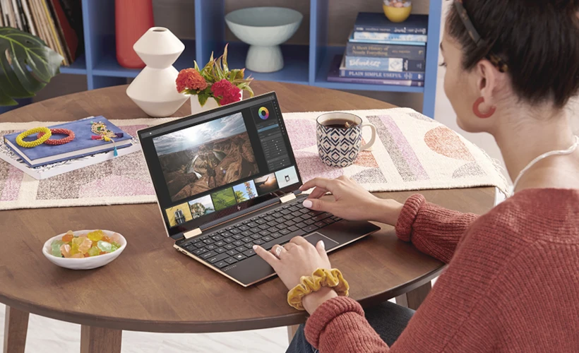 HP Spectre x360: Bırakın O Size Ayak Uydursun