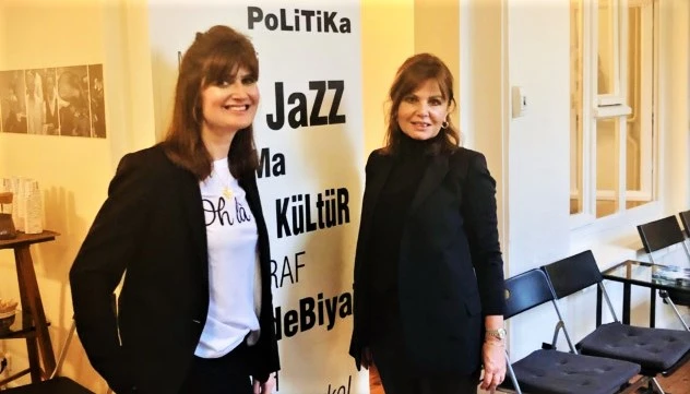 Leyla Baybura ve Melis Kohen |