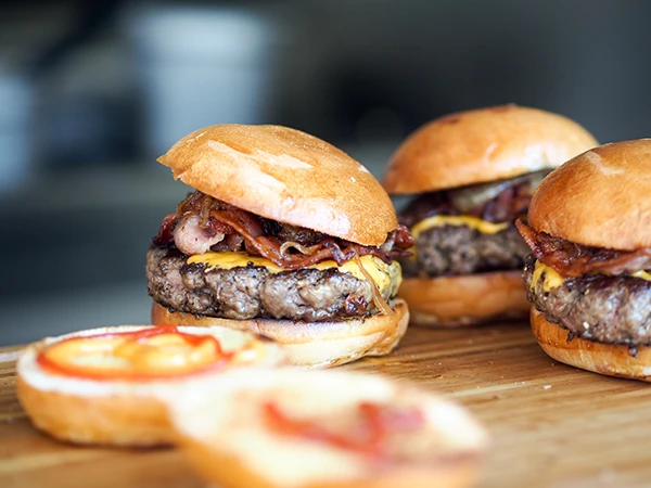 İstanbul'un En İyi Burgeri: Burgerciler Mercek Altında!