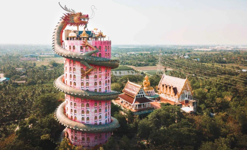 Wat Samphran: Bangkok'ta Gizemli Bir Ejderha Tapınağı