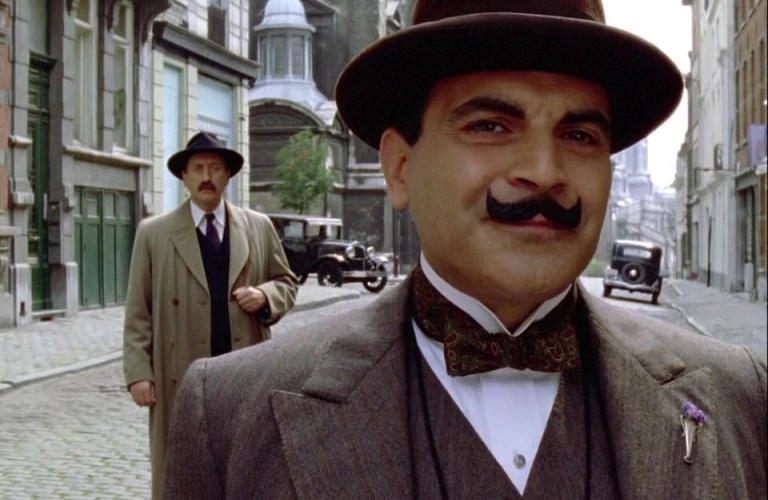 Hercule Poirot: Sayfalardan Perdeye Sabırlı Dedektif