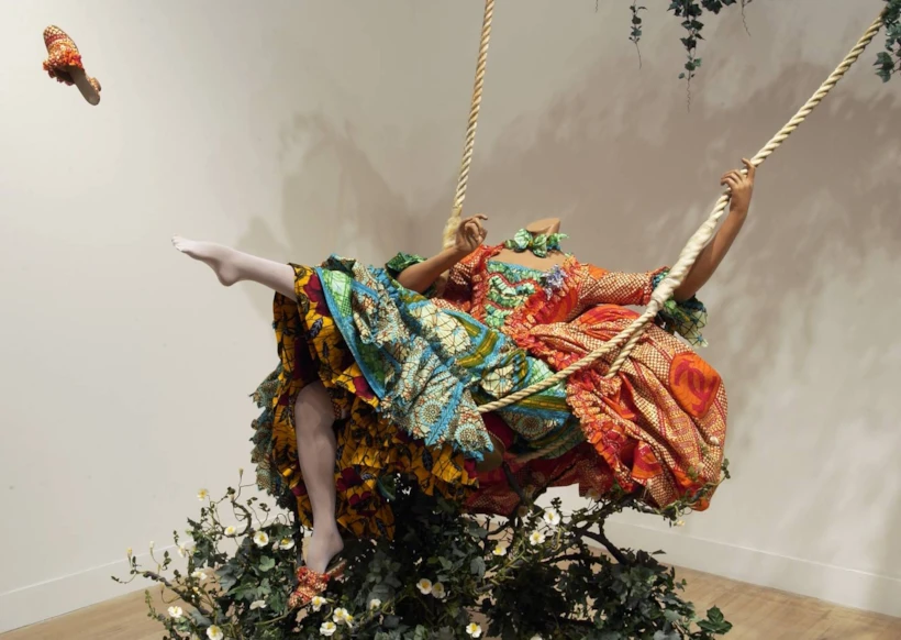 salincak-Yinka Shonibare, Salıncak, 2001 