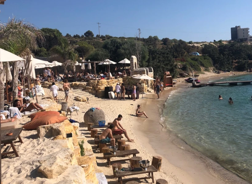The Beach of Momo