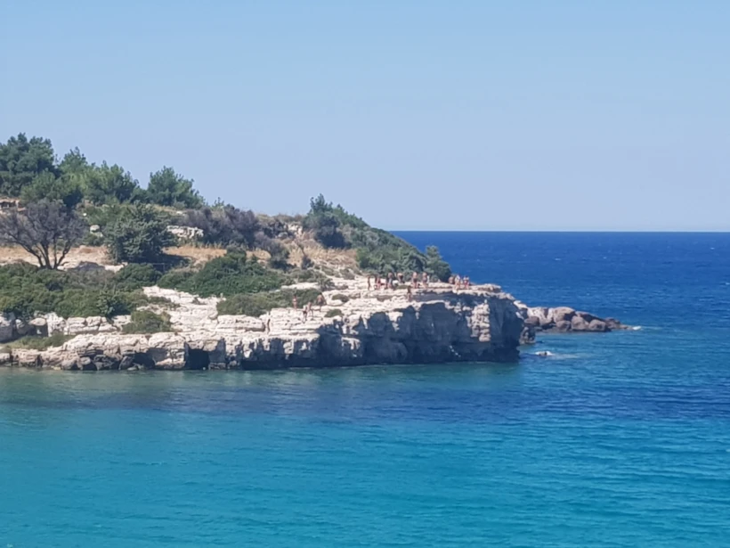 Kayalıklar