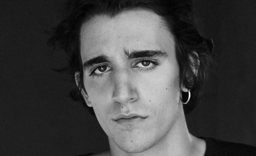 Tamino Amir: Doğu ve Batı Müziğini Harmanlayan Sanatçı