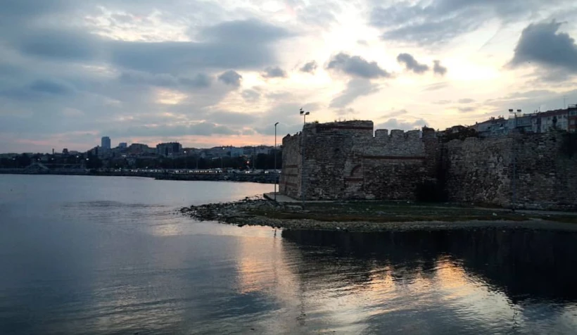 Yenikapı Sur Kalıntıları