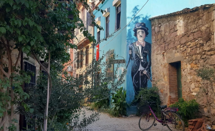 Ayvalık Tatlıcıları: Sevilen Tatil Rotasından Tatlı Duraklar