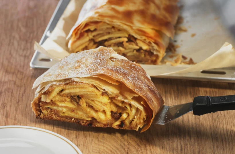 Elmalı Strudel