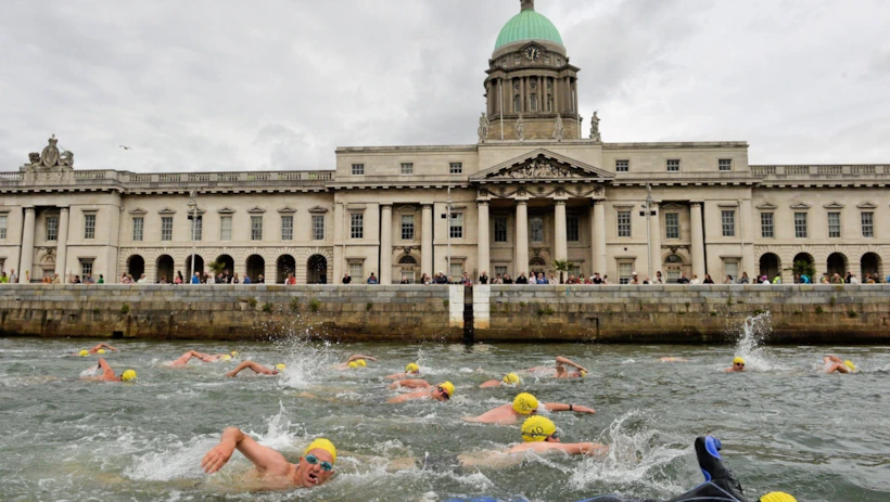 irlanda festivalleri - liffey swim