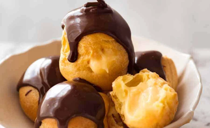 Profiterol: Tatlı, Küçük ve Lezzetli Bir Ödül